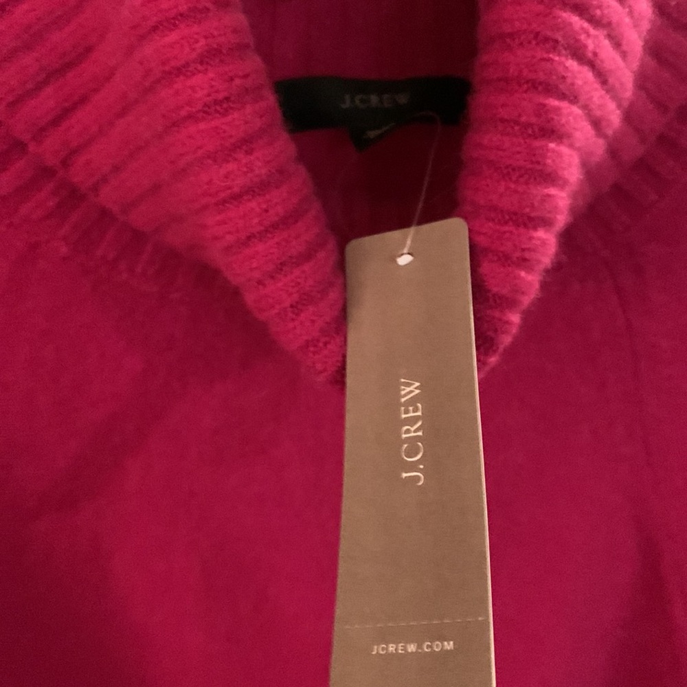 J.Crew turtleneck size extra-large tags on never worn - Picture 3 of 6